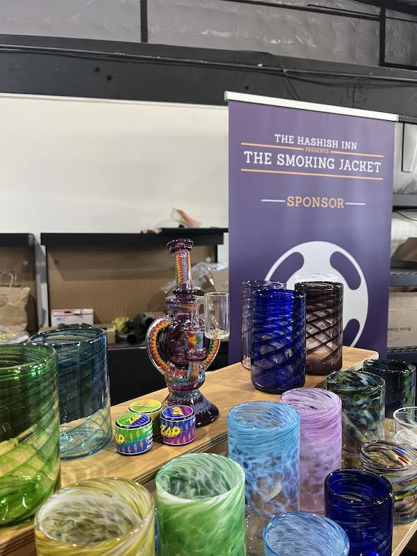 1 hashtek solventless extraction equipment at the smoking jacket 2023 hash rosin event