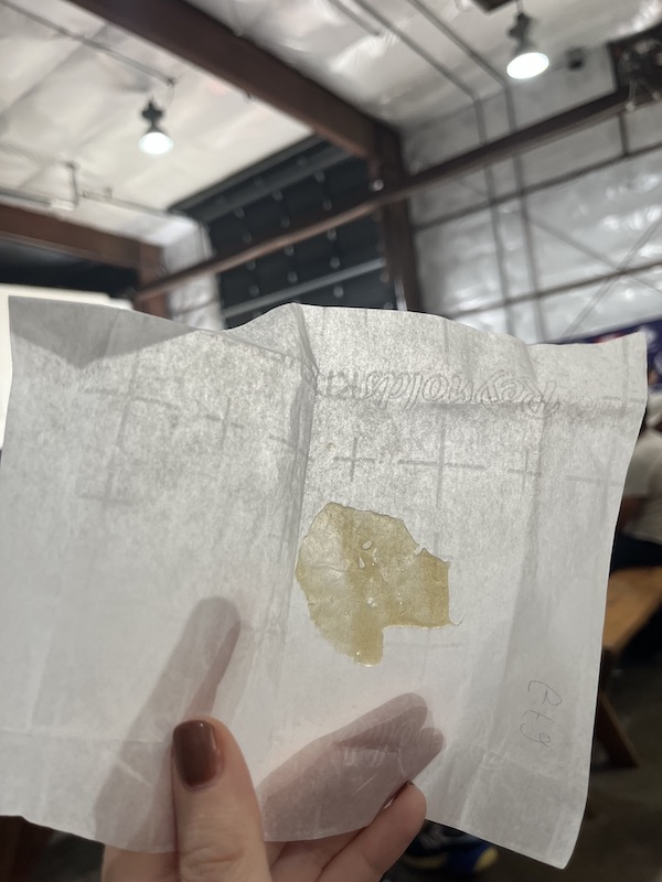 71668238318-A9E2BC80-735F-4E5E-B26C-AC61FDF2C06C-1 hashtek solventless extraction equipment at the smoking jacket 2023 hash rosin event