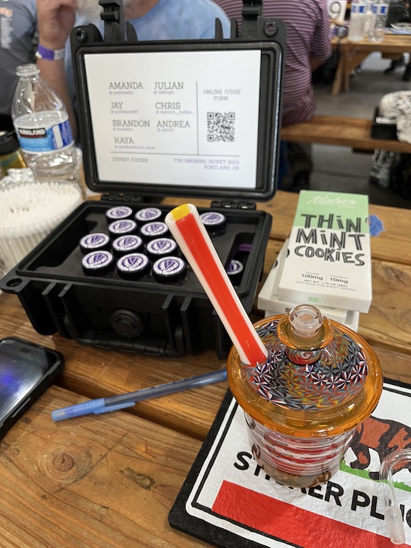 IMG-1746 hashtek solventless extraction equipment at the smoking jacket 2023 hash rosin event